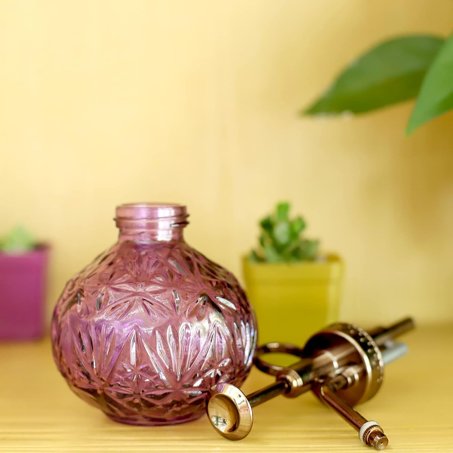 240ml Vintage Glass Plant Mister – Purple Decorative Spray Bottle with Metal Pump