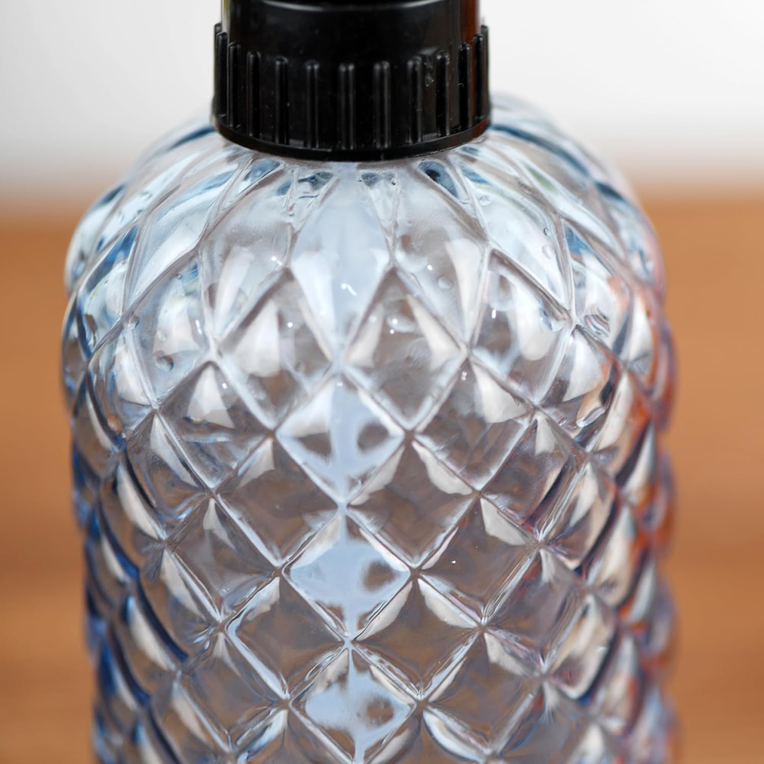 Diamond Pattern Spray Bottle – Adjustable Nozzle Multi-Purpose Sprayer for Plants, Cleaning & Personal Care